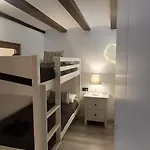 Lo Attic
