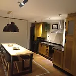 Lo Attic شقة *