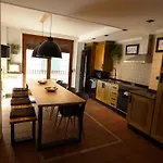 Lo Attic شقة *