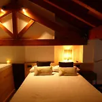 Lo Attic شقة سورت