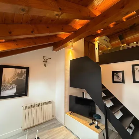 Apartmán Lo Attic Sort