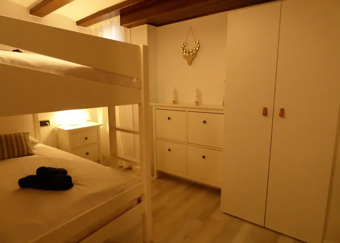Apartmán Lo Attic Sort
