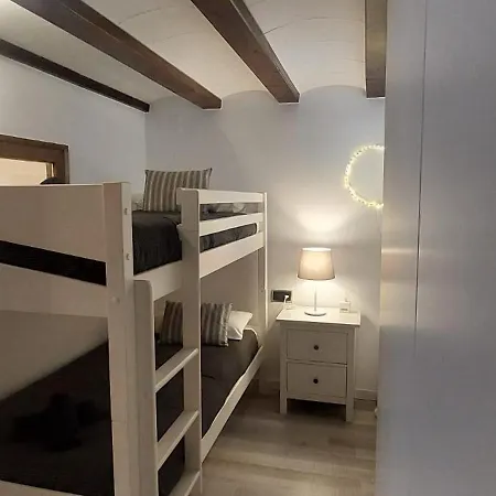 Lo Attic