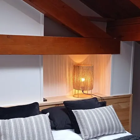 Lo Attic Sort