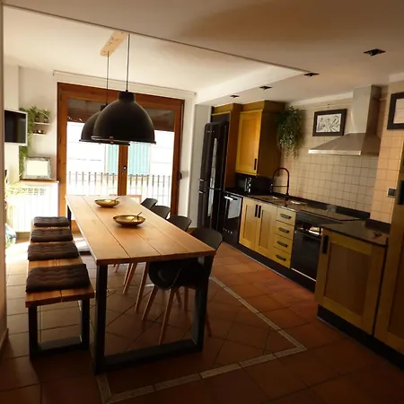 Lo Attic Apartment *