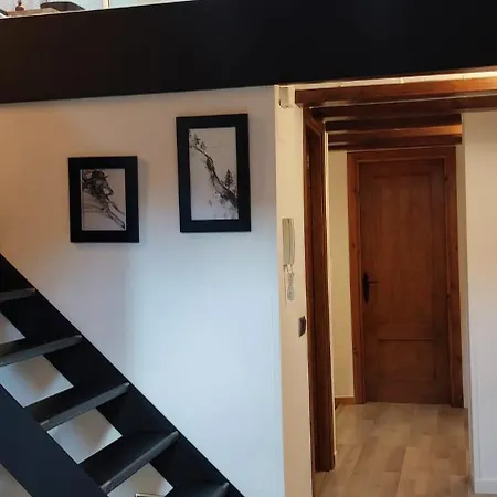 Lo Attic Apartment Sort