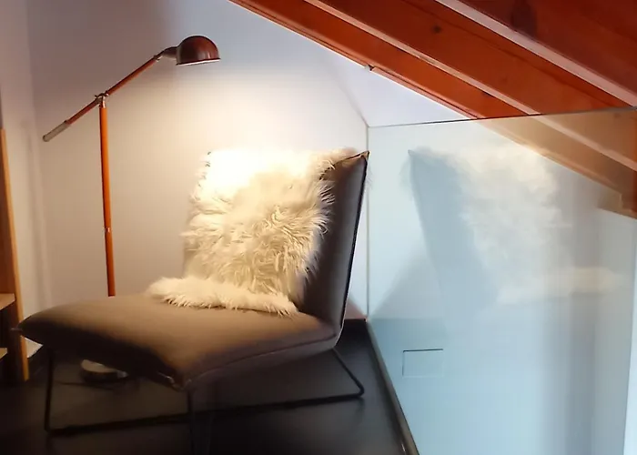 Apartment Lo Attic *