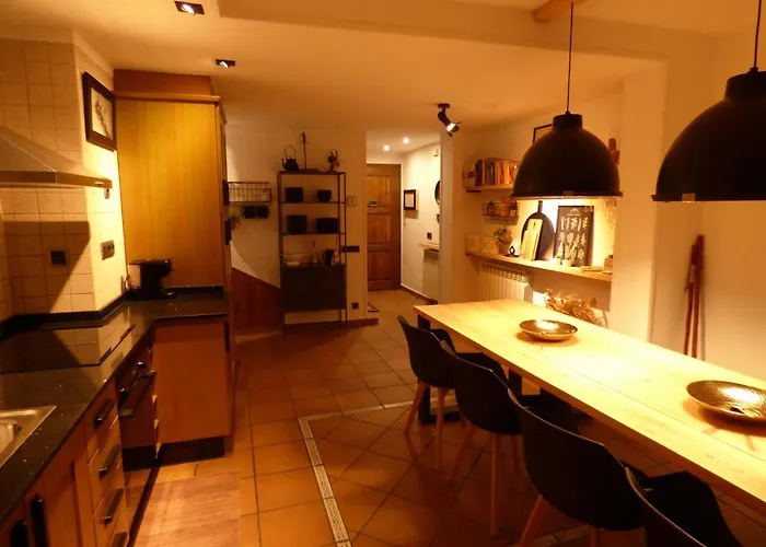Lo Attic Apartment *