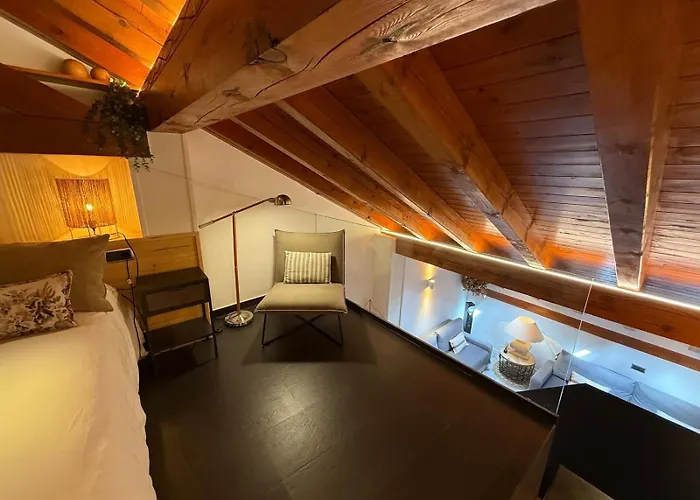 Apartment Lo Attic